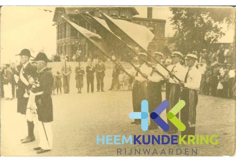1935 Jan Braam Jop Buil Jan Driesen Karl Selten comm. A. v Burick Kap. W.H. Giezenaar F00002849